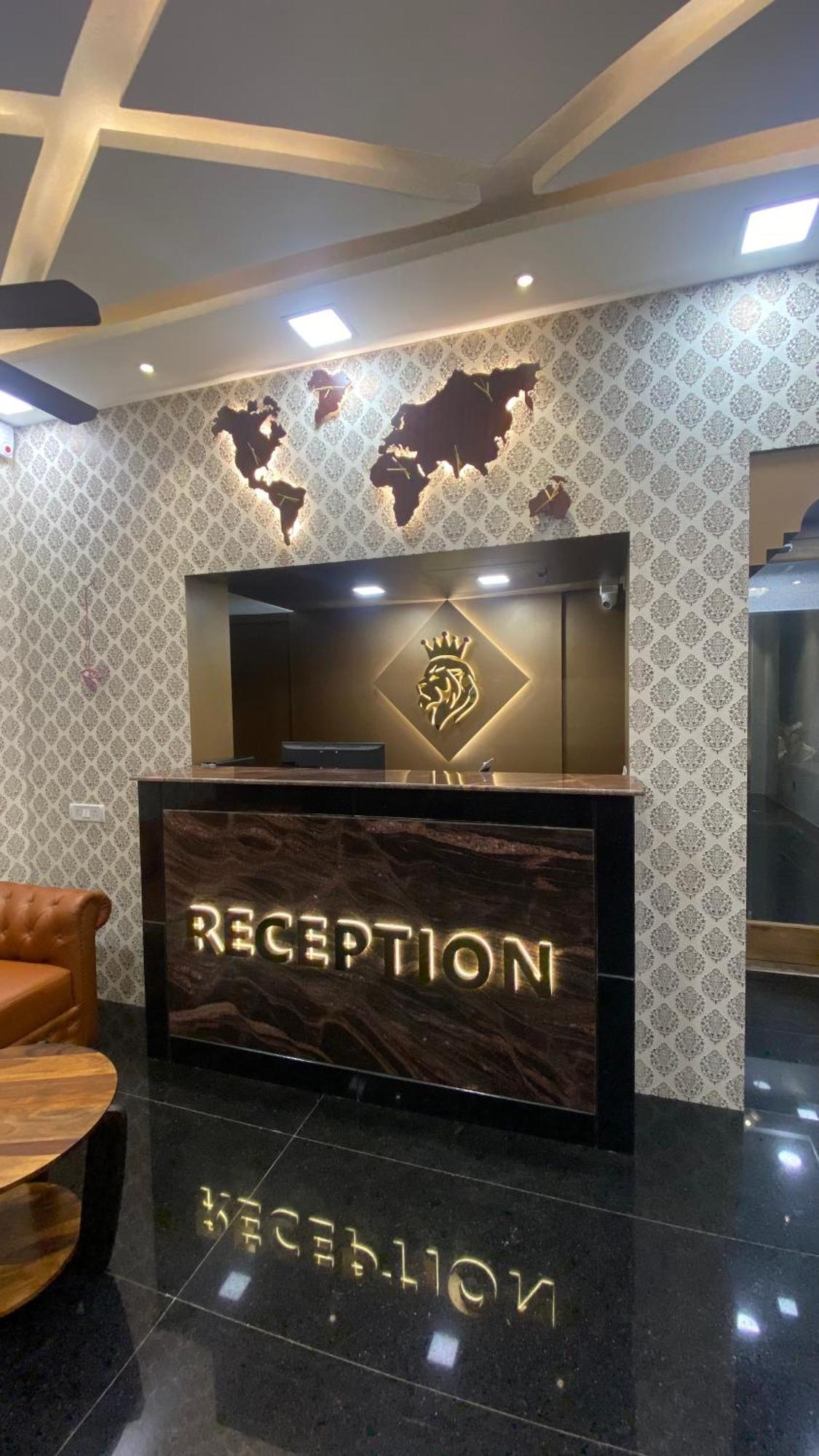 Esakki Empire Hotel Chennai Eksteriør billede