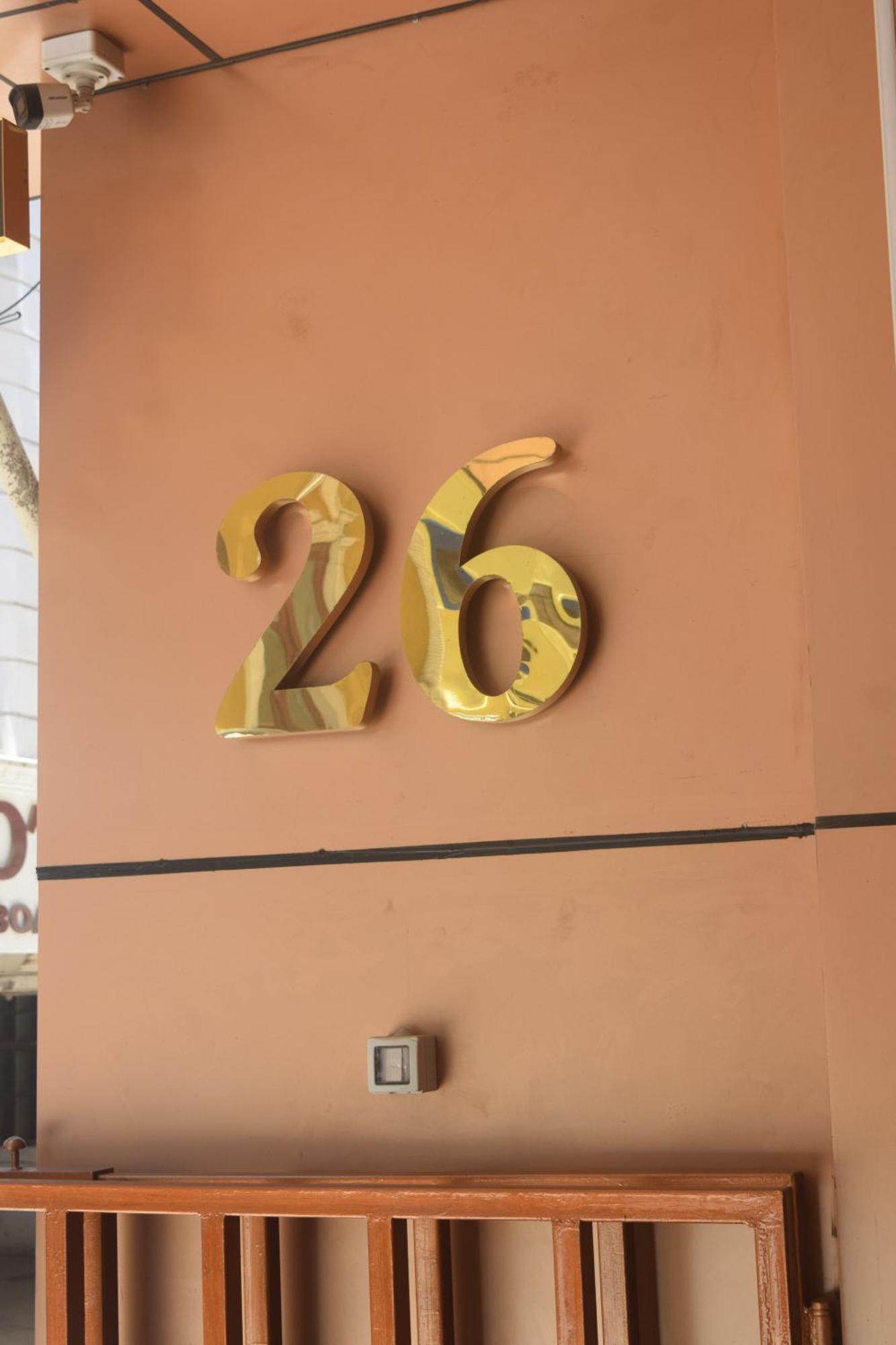 Esakki Empire Hotel Chennai Eksteriør billede