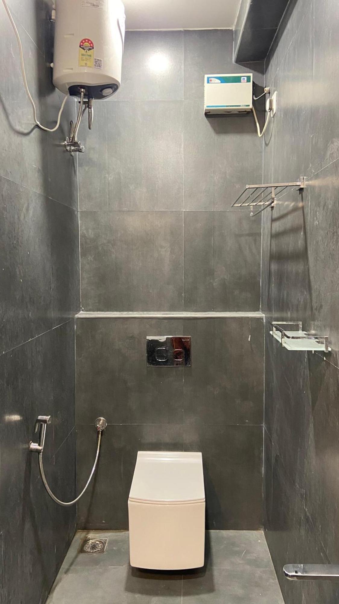 Esakki Empire Hotel Chennai Eksteriør billede